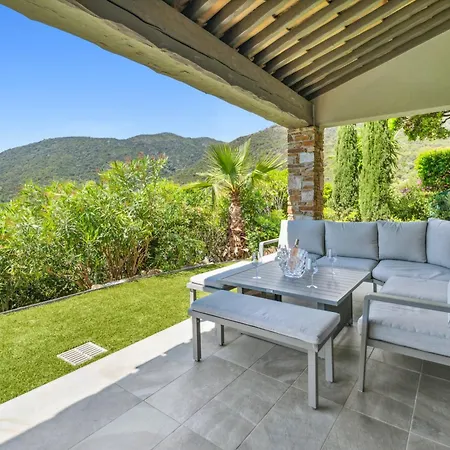 L'emeraude Villa *